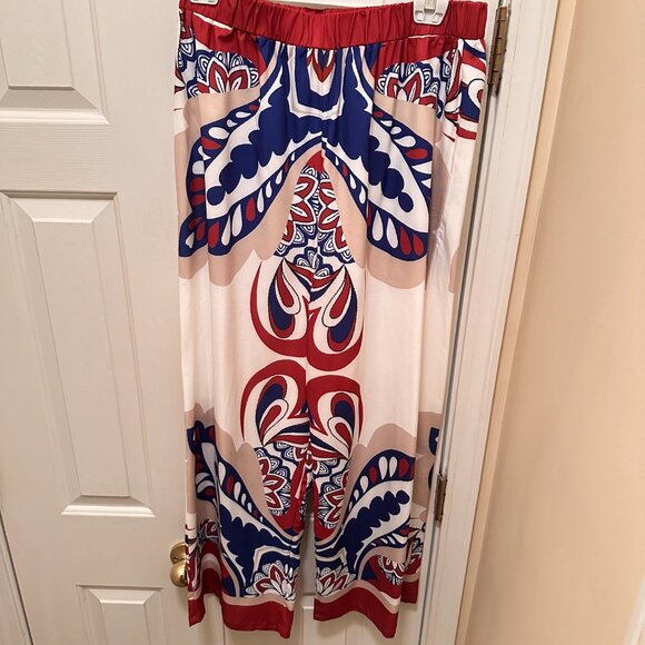 Abstract Beige Print Shirt & Pants Set – Size XL - Picture 5 of 9